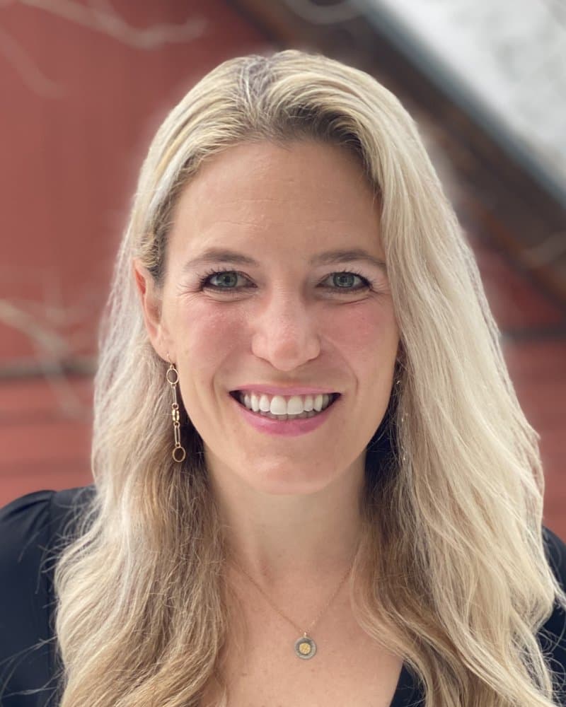 Headshot of Sarah Stormont, LCSW